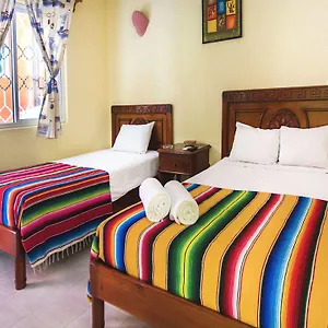 Beach House 3* Playa del Carmen